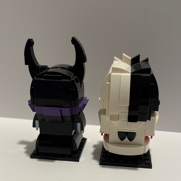 Lego Villain Figures - Black, Purple, White, Red - Picture 2 of 2